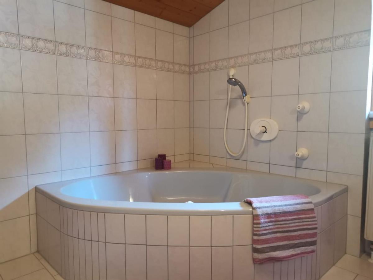 Appartment Lechner Neukirchen am Großvenediger Exteriör bild
